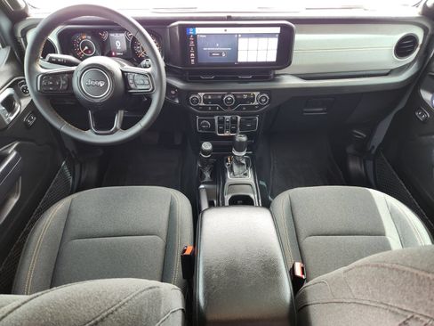 Used 2024 Jeep Wrangler Unlimited Sport AWD/4WD image 30