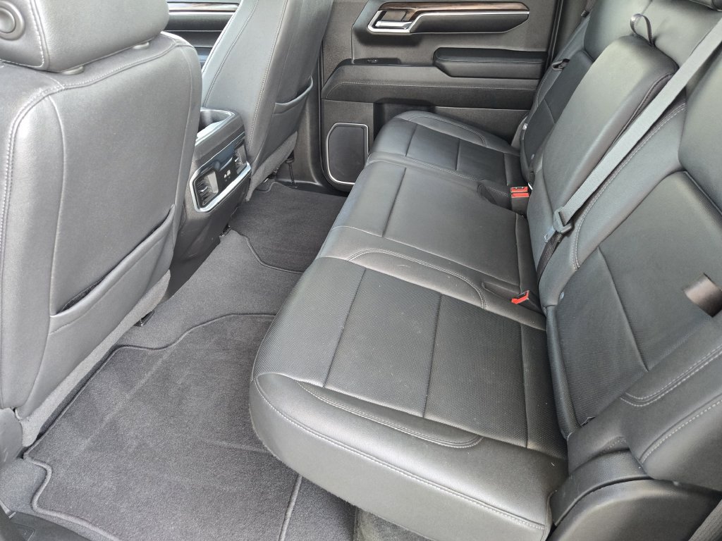 Used 2023 GMC Sierra 1500 SLT w/ SLT Premium Package AWD/4WD image 29