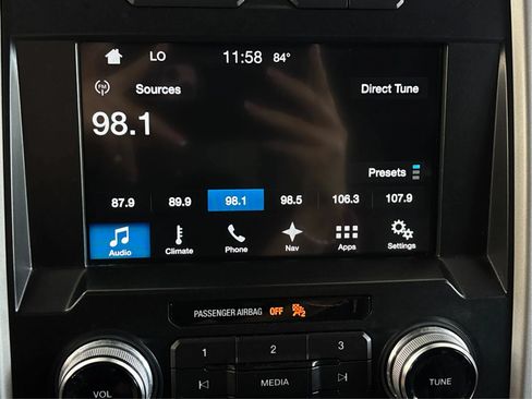 Used 2016 Ford F150 Lariat w/ Equipment Group 502A Luxury AWD/4WD image 40