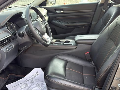 Used 2020 Nissan Altima 2.5 SR image 19