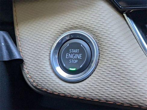 New 2026 Chevrolet Equinox ACTIV w/ Convenience Package III image 21