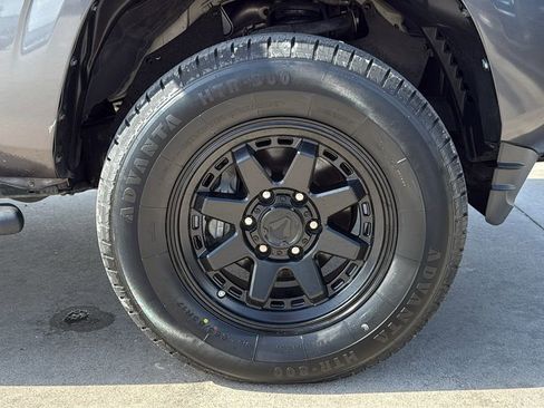 Used 2023 Toyota Tacoma SR w/ SR Convenience Package image 32