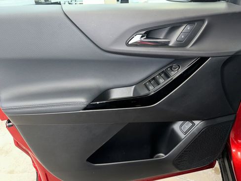 Certified 2026 Chevrolet Equinox LT w/ Convenience Package II image 6