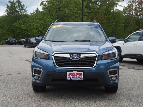 Used 2021 Subaru Forester Limited AWD/4WD image 2