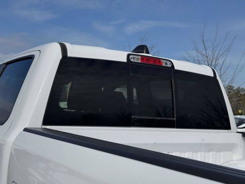 Used 2025 RAM 1500 Laramie AWD/4WD image 10