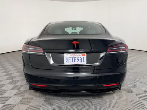 Used 2022 Tesla Model S image 5