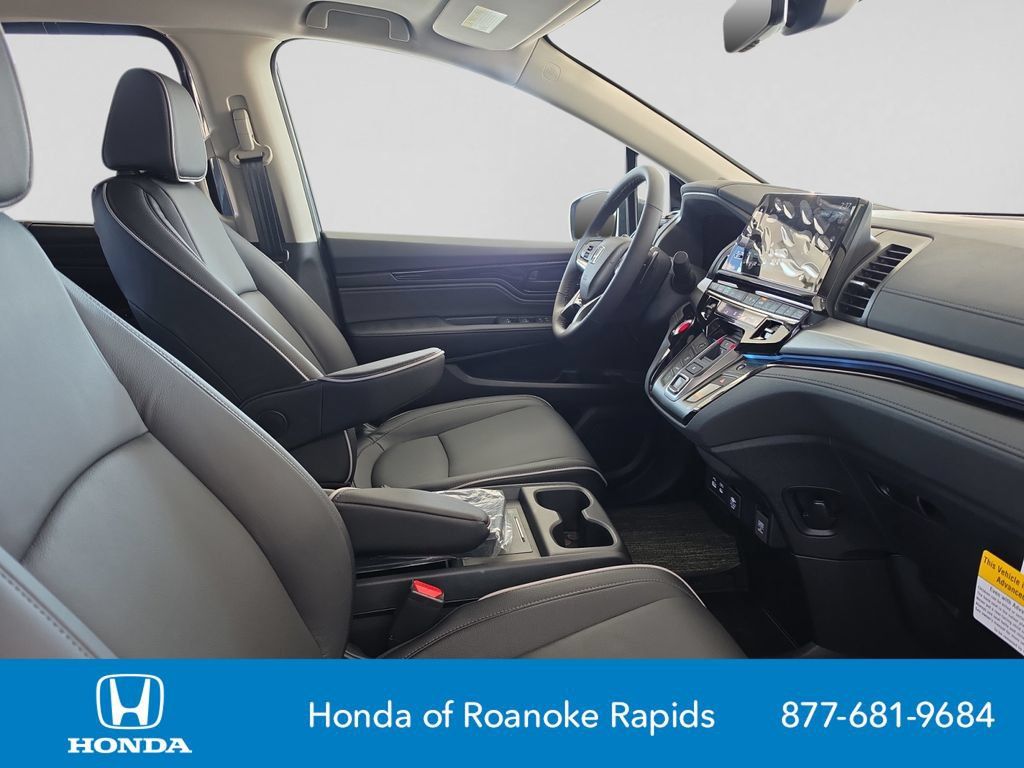 New 2027 Honda Odyssey Touring image 17