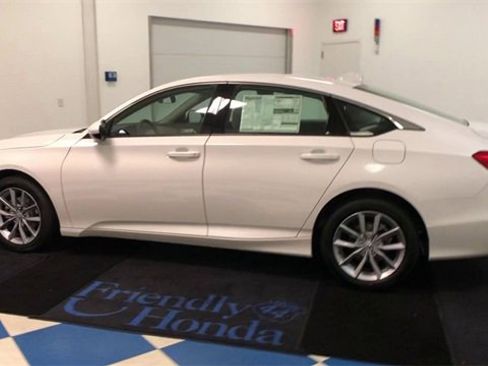 Used 2021 Honda Accord LX image 6