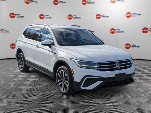 Used 2023 Volkswagen Tiguan S image 3