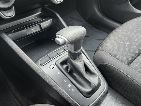 Used 2023 Kia Rio S image 29