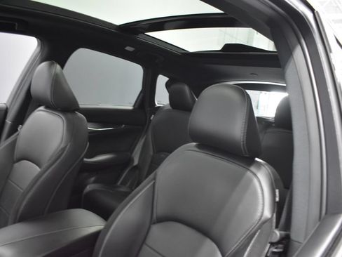 Used 2025 INFINITI QX50 Sport AWD/4WD image 17