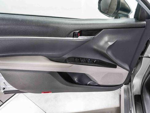 Certified 2021 Toyota Camry LE w/ Carpet Mat Package (TMS) FWD image 22