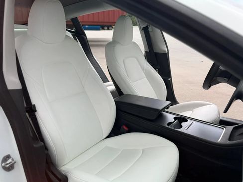 Used 2023 Tesla Model 3 Standard Range RWD image 23