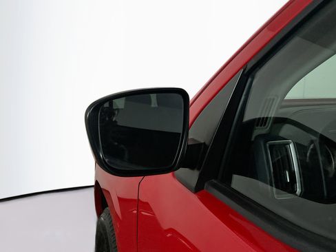 Used 2025 Nissan Frontier SV w/ SV Convenience Package image 16