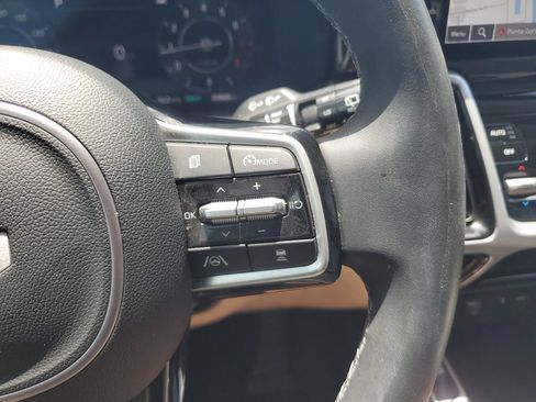 Used 2023 Kia Sorento SX AWD/4WD image 22