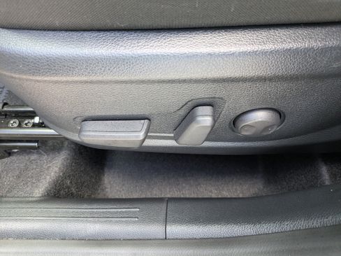 Used 2025 Kia Soul S FWD image 18