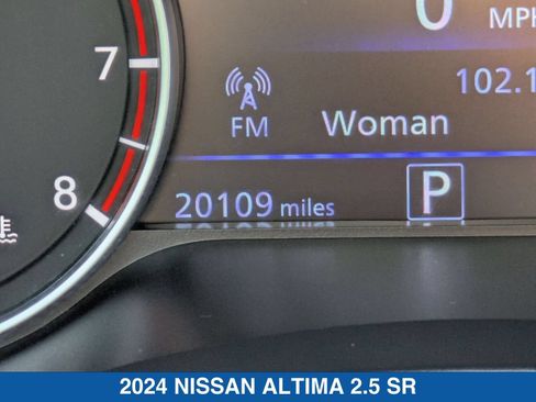 Used 2024 Nissan Altima 2.5 SR w/ SR Premium Package AWD/4WD image 20