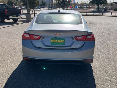 Certified 2024 Chevrolet Malibu LT image 7