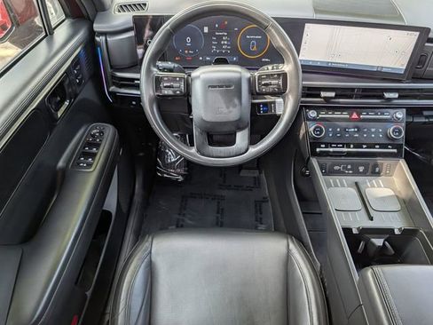 Used 2024 Hyundai Santa Fe Calligraphy FWD image 12