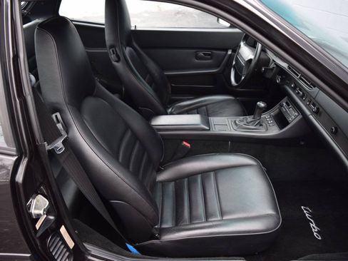 Used 1988 Porsche 944 Turbo RWD image 62