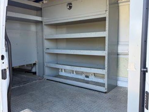 Used 2022 Mercedes-Benz Sprinter 2500 image 14