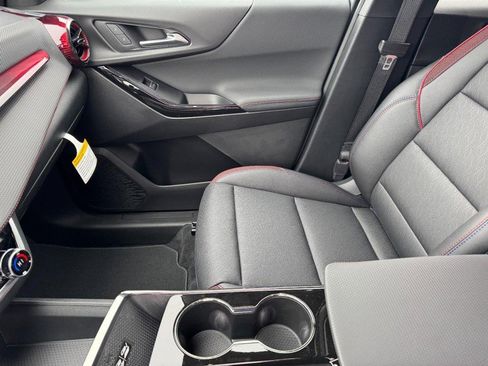 New 2026 Chevrolet Equinox RS w/ Safety and Technology Package image 8