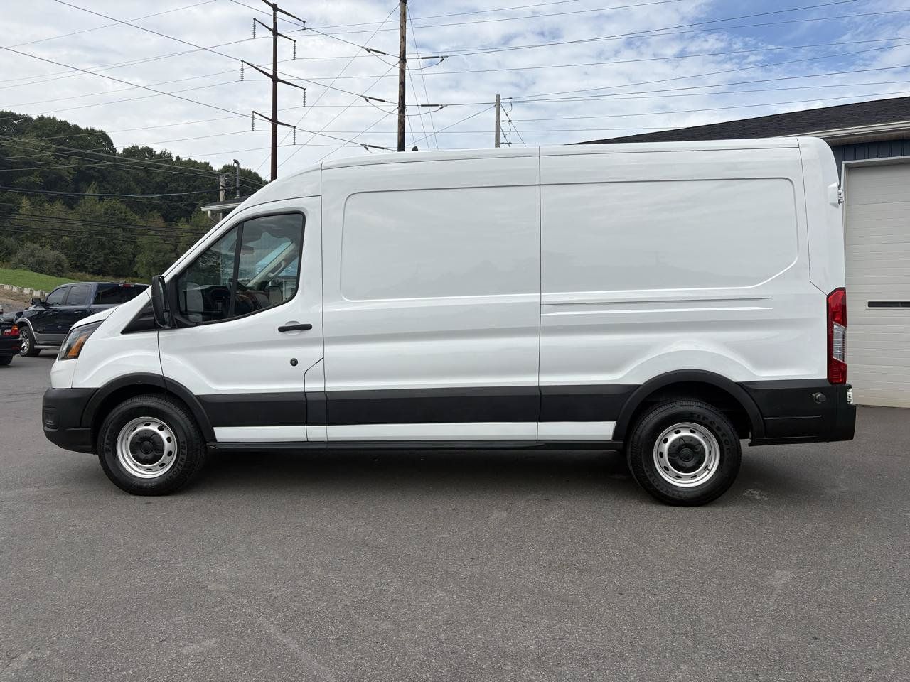 Used 2020 Ford Transit 250 Medium Roof w/ Load Area Protection Package RWD image 2