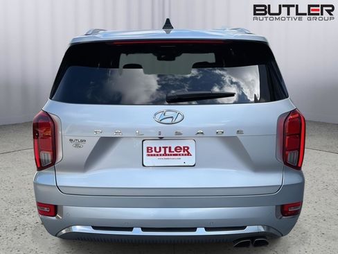 Used 2022 Hyundai Palisade Calligraphy w/ Cargo Package FWD image 5
