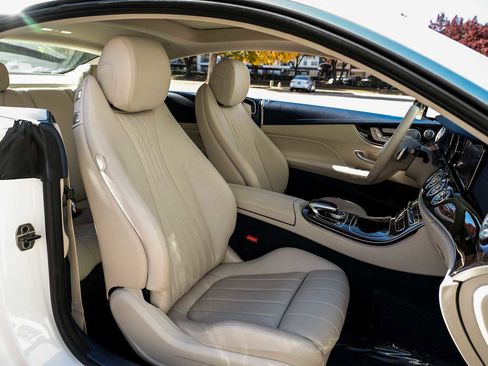 Used 2018 Mercedes-Benz E 400 Coupe image 30