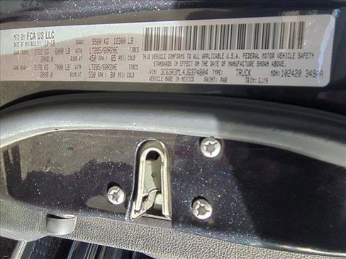 Used 2018 RAM 3500 Laramie image 15