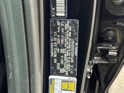 Used 2025 Kia K4 EX FWD image 29