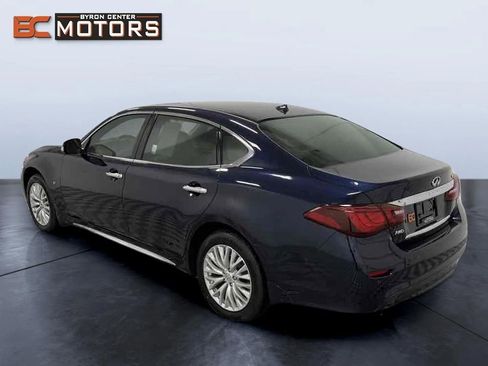 Used 2016 INFINITI Q70 L 3.7 image 4