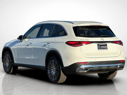 New 2026 Mercedes-Benz GLC 300 image 13