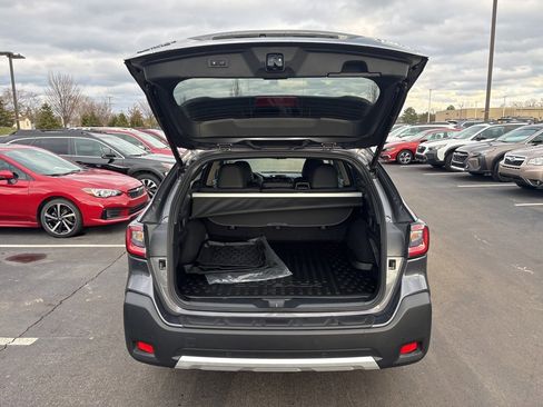 Used 2025 Subaru Outback Touring image 7