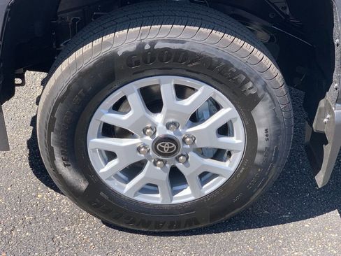 New 2026 Toyota Tacoma SR5 AWD/4WD image 32