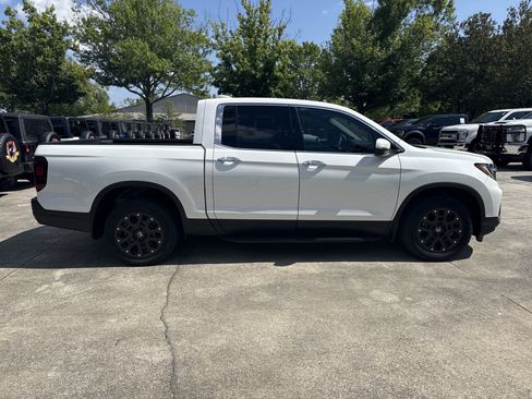 Used 2023 Honda Ridgeline RTL-E image 8