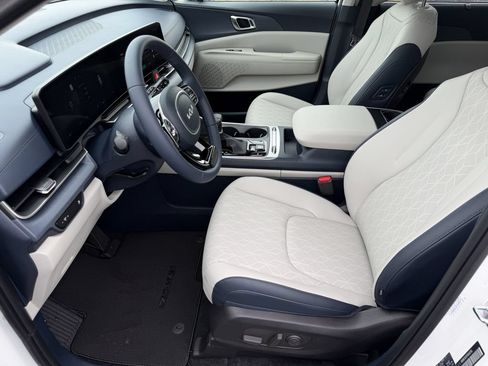 New 2026 Kia Carnival SX FWD image 23