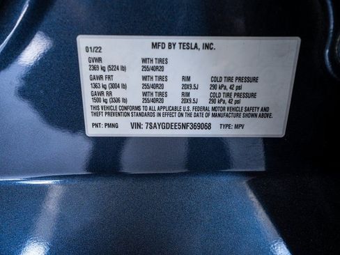 Used 2022 Tesla Model Y Long Range image 58