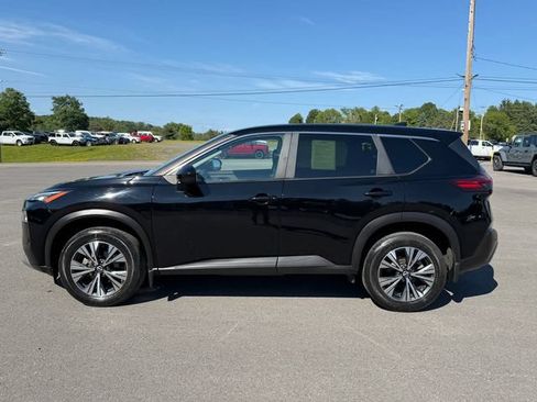 Used 2023 Nissan Rogue SV AWD/4WD image 2