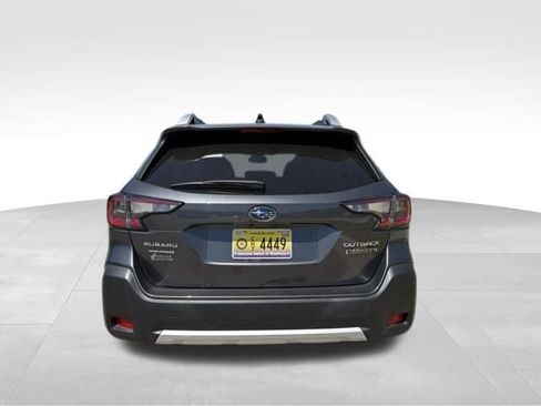 Used 2025 Subaru Outback Touring XT AWD/4WD image 5