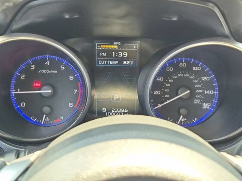 Used 2018 Subaru Outback 3.6R Limited AWD/4WD image 19