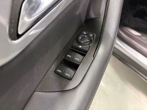 Used 2024 Chevrolet Blazer LT w/ Convenience Package FWD image 12