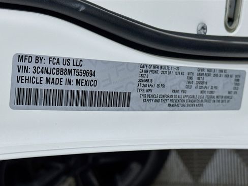 Used 2021 Jeep Compass Latitude image 39