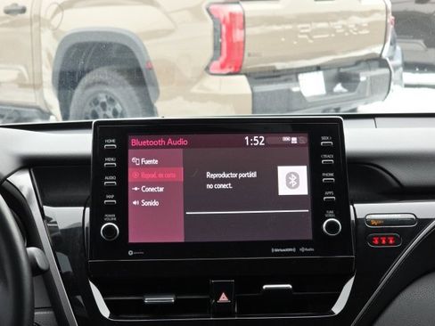 Used 2023 Toyota Camry XSE image 12