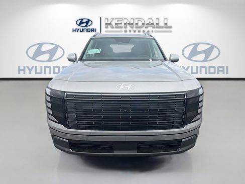 New 2026 Hyundai Palisade SEL Premium FWD image 2