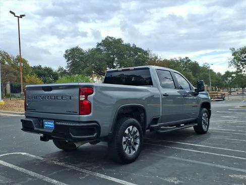 Used 2024 Chevrolet Silverado 2500 Custom w/ Custom Value Package AWD/4WD image 5
