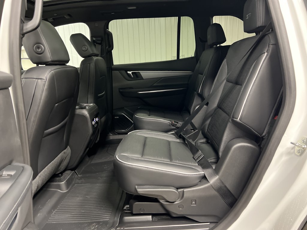 New 2026 Buick Enclave Sport Touring w/ Power Package AWD/4WD image 26
