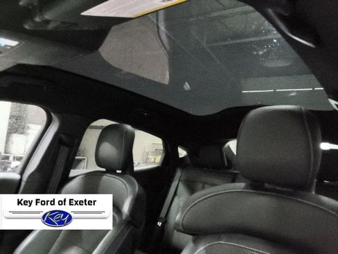 Used 2025 Ford Mustang Mach-E GT AWD/4WD image 31
