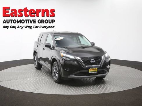 Used 2023 Nissan Rogue S AWD/4WD image 51
