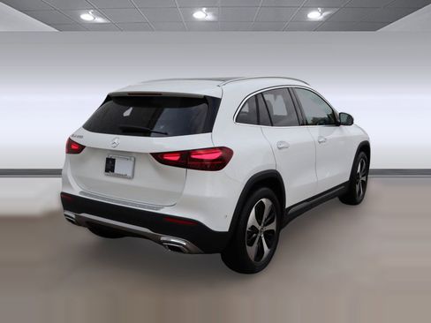 New 2025 Mercedes-Benz GLA 250 image 7